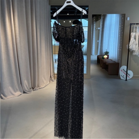 MILLA | Black Sequin Midnight Dress (Glamorous, sz M) - Picture 7 of 9